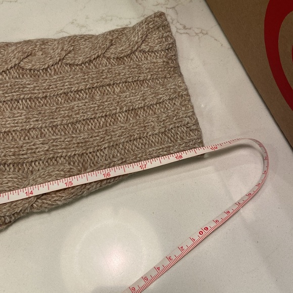 Banana Republic men’s M Fisherman cabled turtleneck sweater - Picture 7 of 7